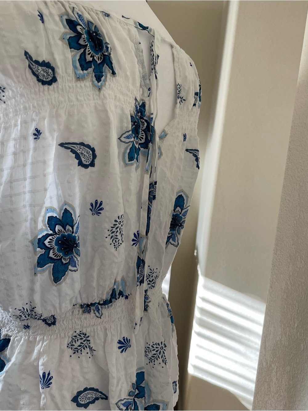 LOFT Lightweight Paisley Plaid Short Sleeve Smocked Peplum Top | Size XL - Picture 3 of 8